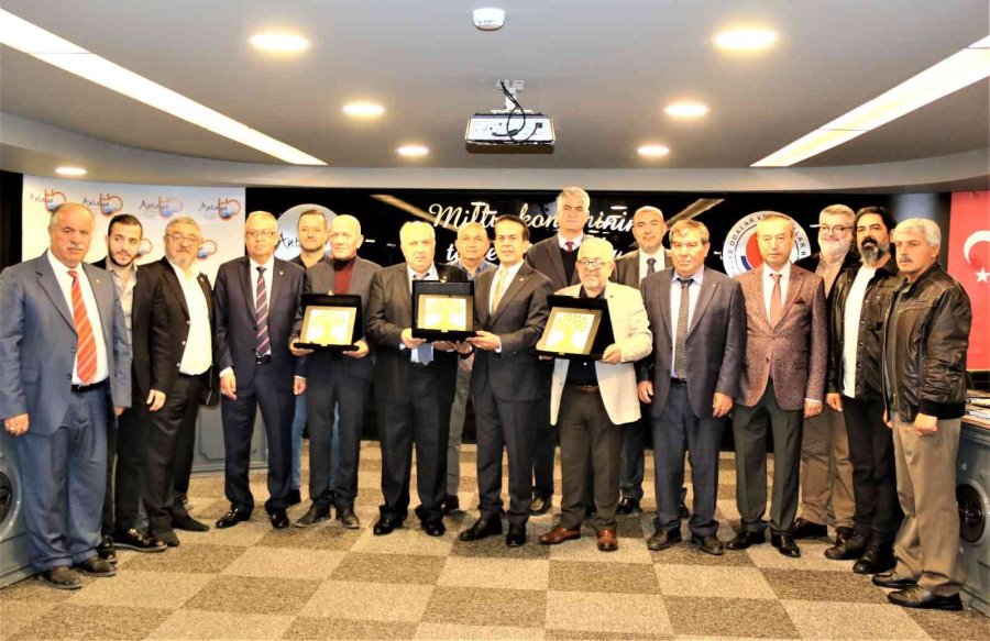 Antalya Açılan Şirket Sayısında Yüzde 70’le Türkiye Ortalamasının Üzerinde