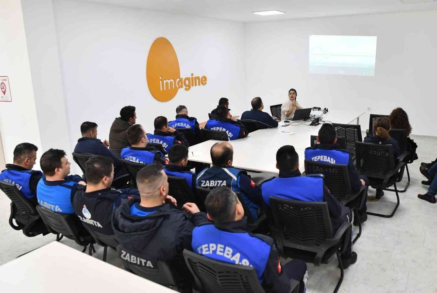 Tepebaşı Personeline İletişim Becerileri Eğitimi