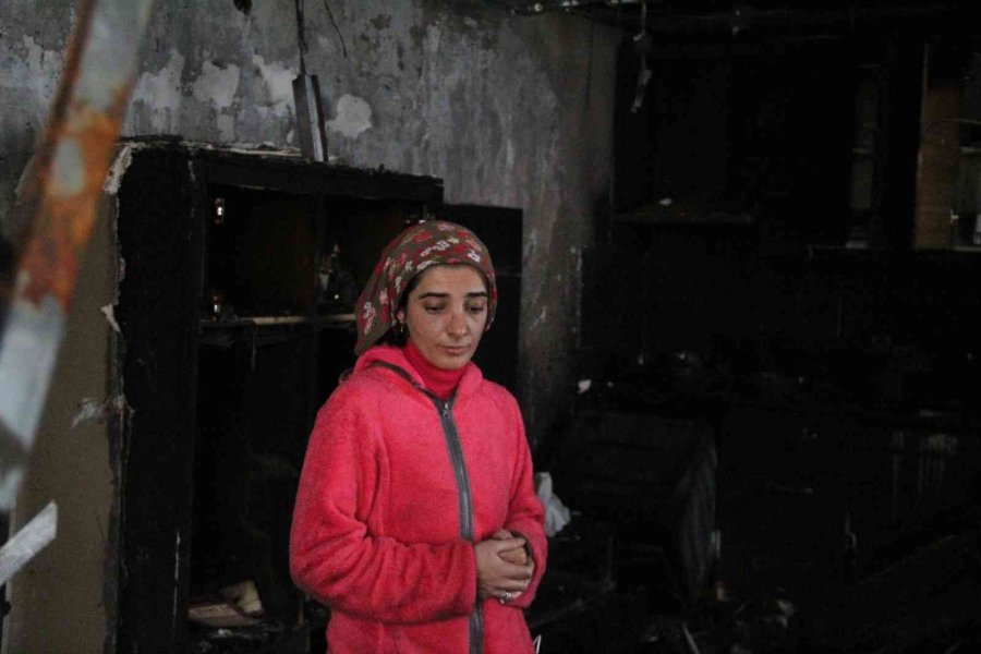 İşe Giden Anne, Dönüşte Evini Yanmış Halde Buldu