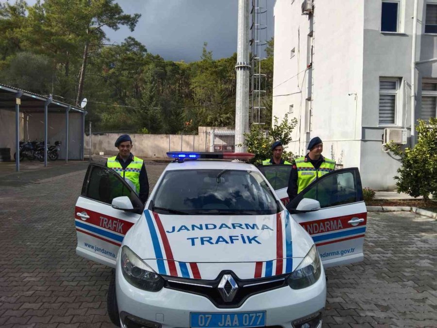 Kemer’de Engelli Vatandaşları Gururlandıran Uygulama