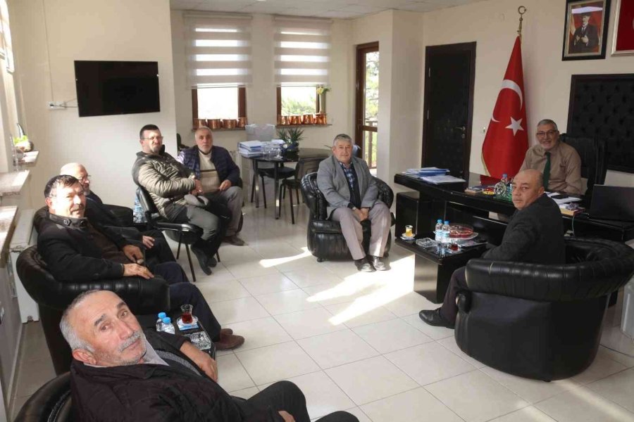 Başkan Bozkurt’a Kilitli Taş Yol Çalışmaları Ve Yatırımlar İçin Teşekkür