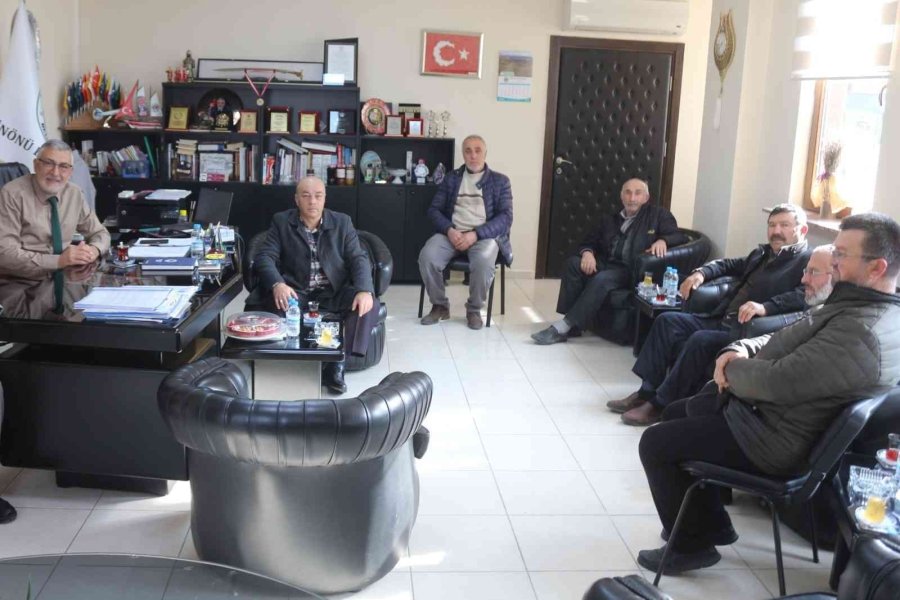 Başkan Bozkurt’a Kilitli Taş Yol Çalışmaları Ve Yatırımlar İçin Teşekkür