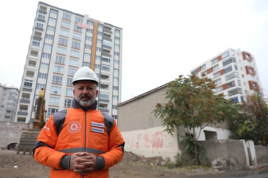 Başkan Çolakbayrakdar: "dönüşümle 2 Bin 185 Aile Kışı Sıcacık Evlerinde Geçiriyor"