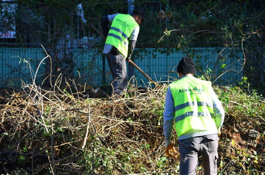 Konyaaltı’ndaki Roma Hamamı Yenilenmeye Hazırlanıyor