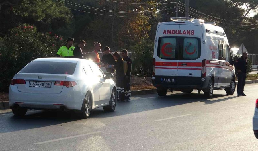 Otomobilin Çarptığı Yaya Metrelerce Havaya Uçarak Hayatını Kaybetti