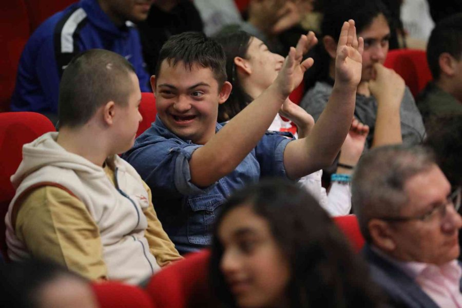 Büyükşehirden, Engelliler Günü’ne Özel Konser