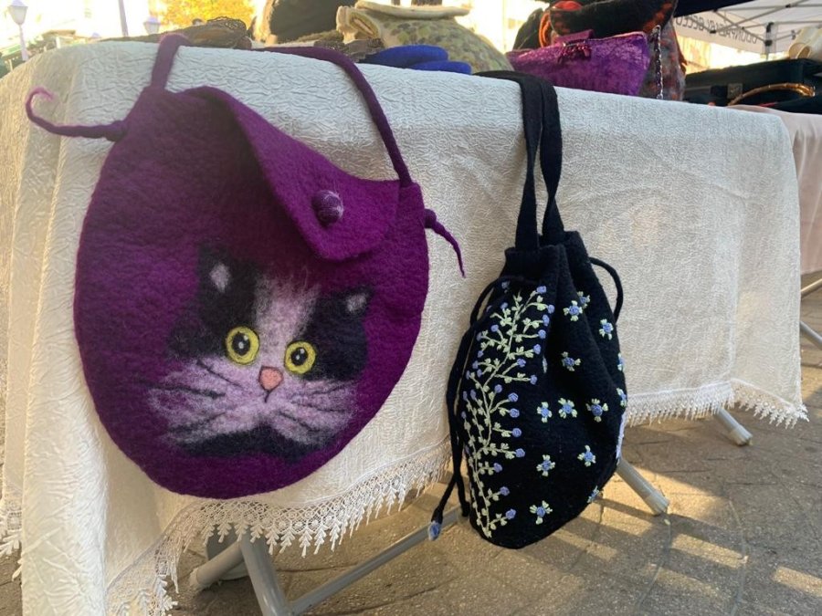 Sulu Keçe Ürünleri İle Tüm Kadınlara Örnek Oluyor