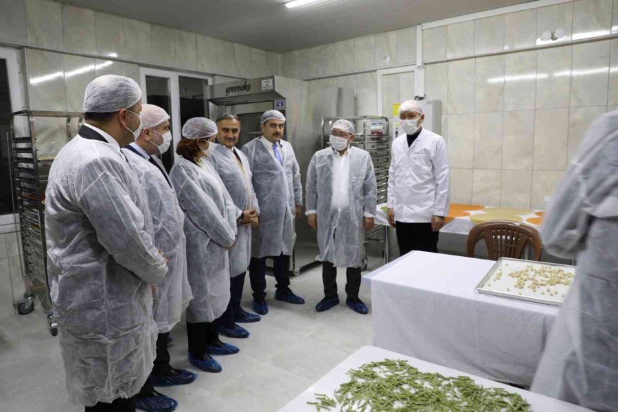 Vali Çiçek’ten Develi Ziyareti