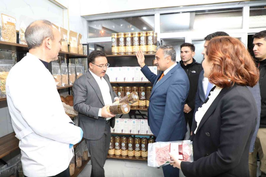 Vali Çiçek’ten Develi Ziyareti