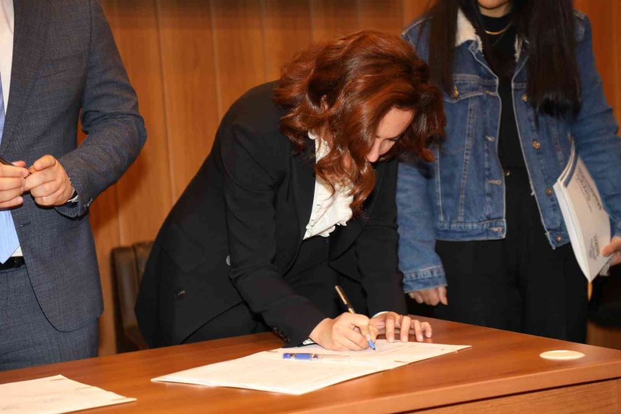 Vali Çiçek’ten Develi Ziyareti