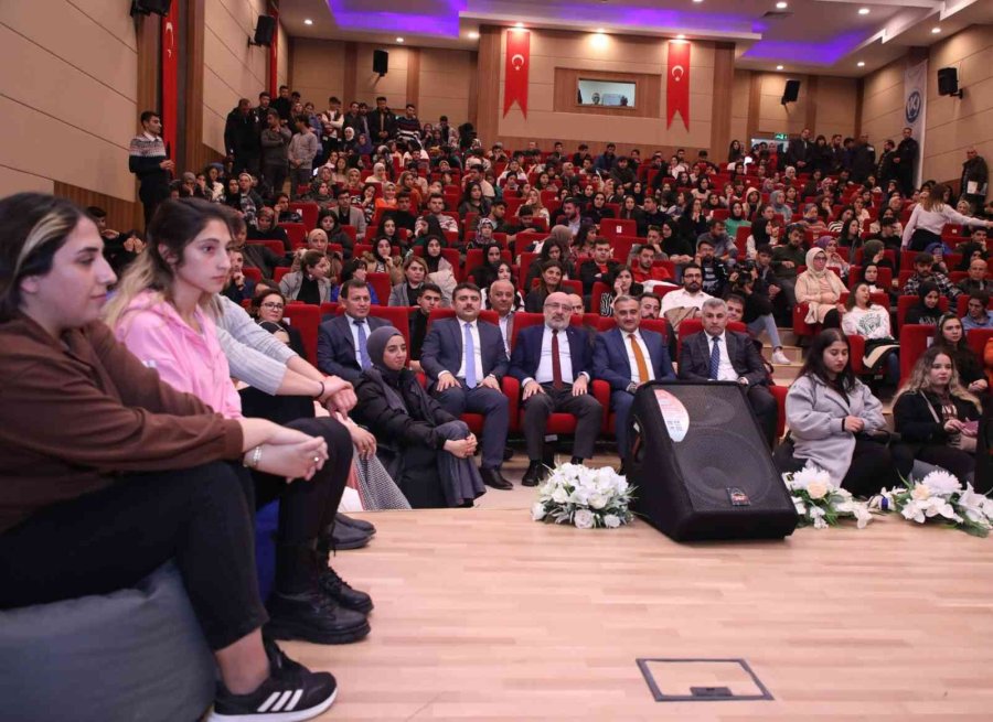 Kayü Seyrani Kampüsü’nde ‘vali-öğrenci Buluşması’