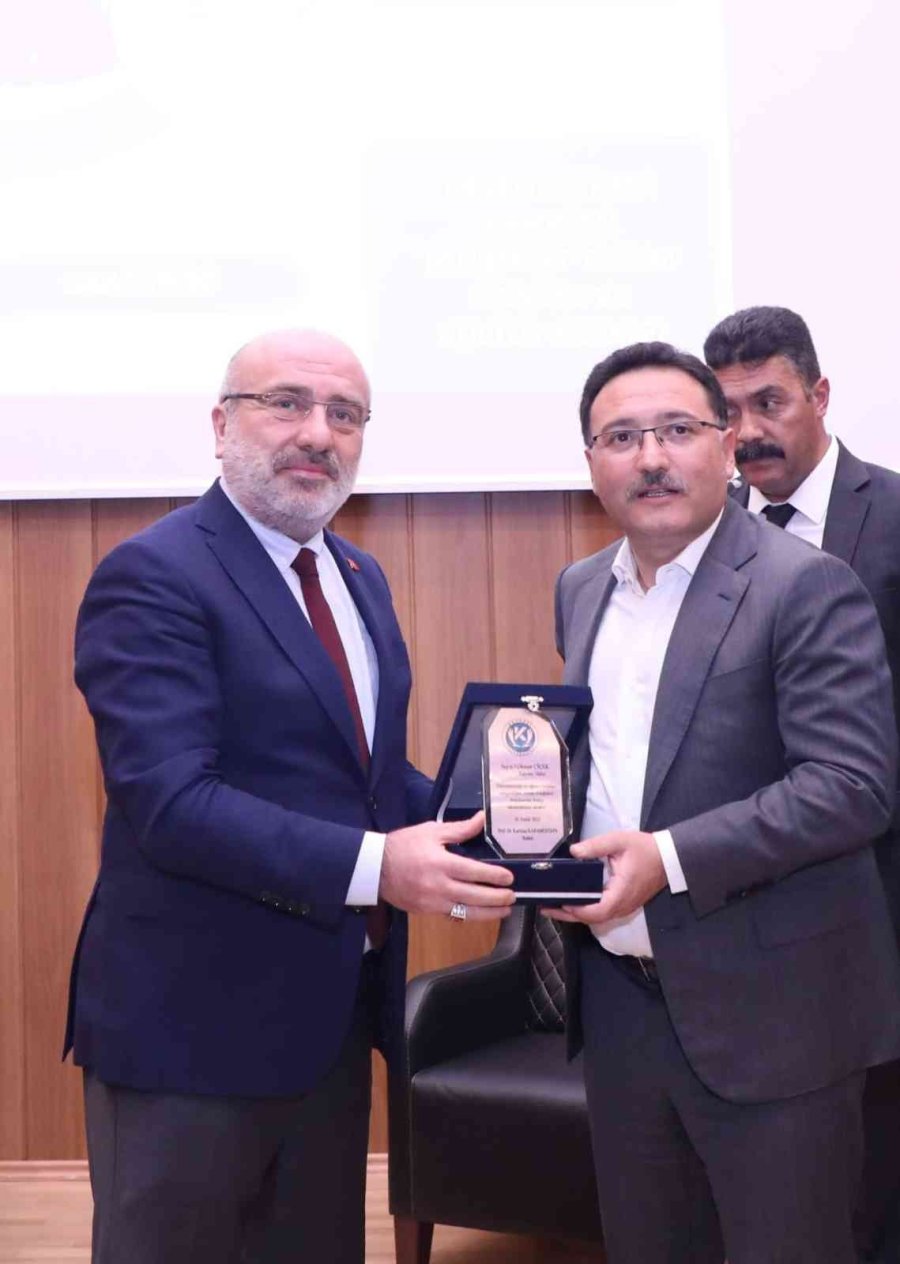 Kayü Seyrani Kampüsü’nde ‘vali-öğrenci Buluşması’