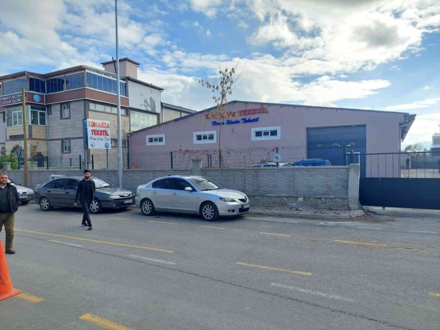 Maaşlarını Alamayan Fabrika İşçilerinden Suç Duyurusu