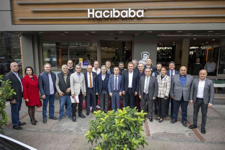 Başkan Seçer, Esnaflarla Bir Araya Geldi