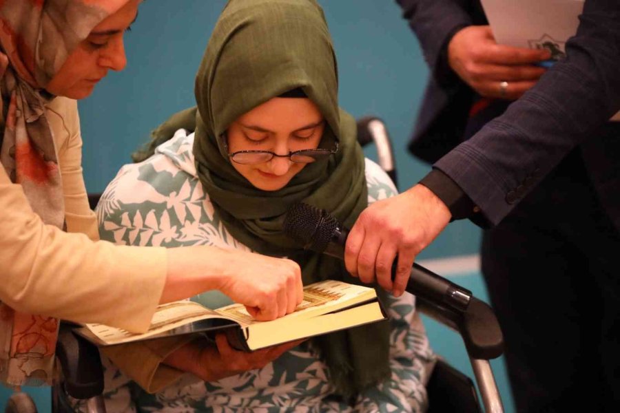 Aksaray Belediyesi’nden Anlamlı 3 Aralık Etkinliği