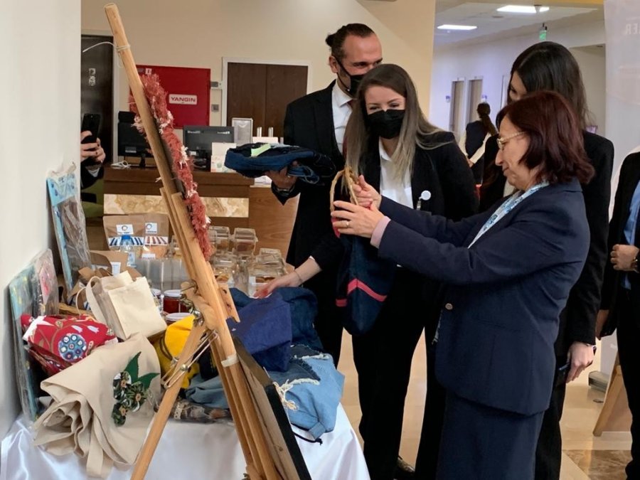 Engelliler Günü’nde Özel Sergi