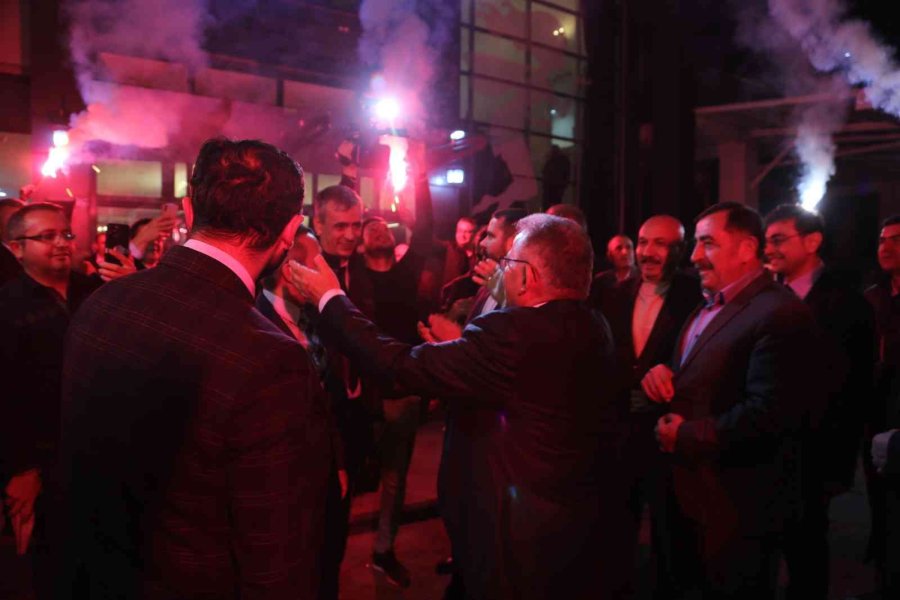 Başkan Büyükkılıç, Toplu Ulaşım Şoförleri İle Buluştu