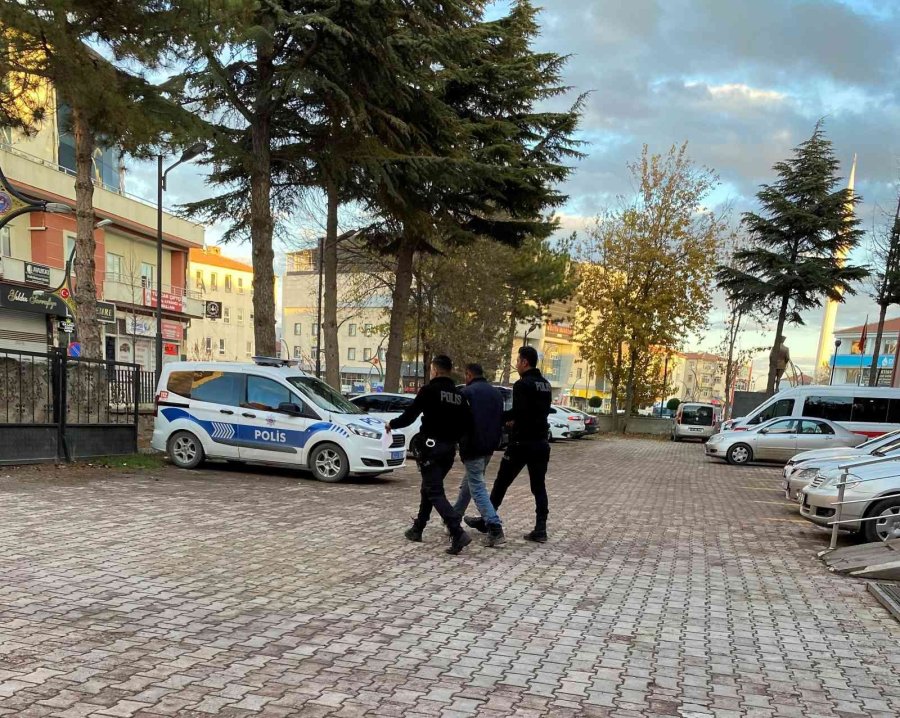 Konya’da Hırsızlık Şüphelisi Tutuklandı