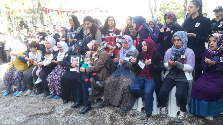 Şehit Komiser Yardımcısı Tülek, Memleketinde Son Yolculuğuna Uğurlandı