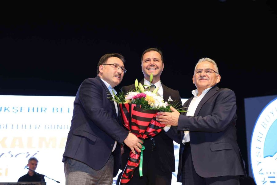 Engelliler Gününe Özel Orhan Hakalmaz Konseri