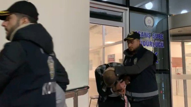 Park Halindeki Aracı Çalan Şüpheliler Yakalandı