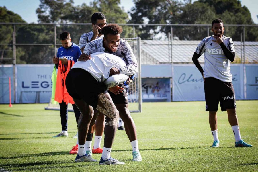 Peres: “öz Güvenimi Geri Kazandığımda Takıma Yine Olabildiğince Yardım Etmeye Çalışacağım”