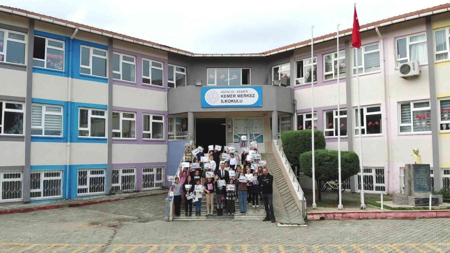 Antalya’da Enerji Okuryazarlığı Eğitimleri Başladı: Hedef 5 Bin Öğrenciye Ulaşmak