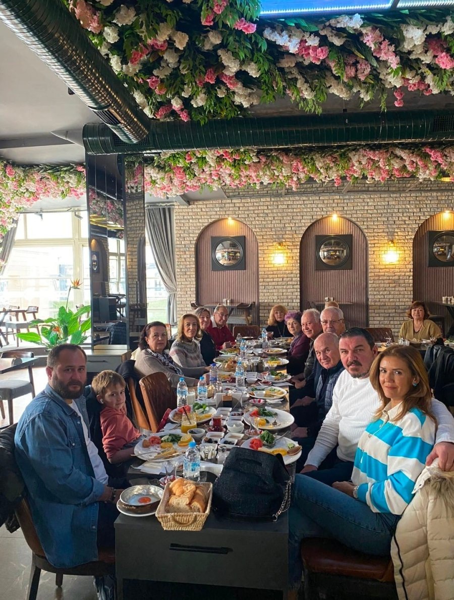 Gönüllü Üyeler Kahvaltı Etkinliğinde Buluştu