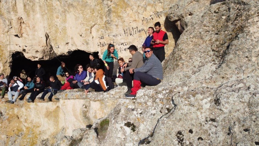 Doğa Tutkunları Mihalgazi-atalantekke Güzergahında Yürüdü