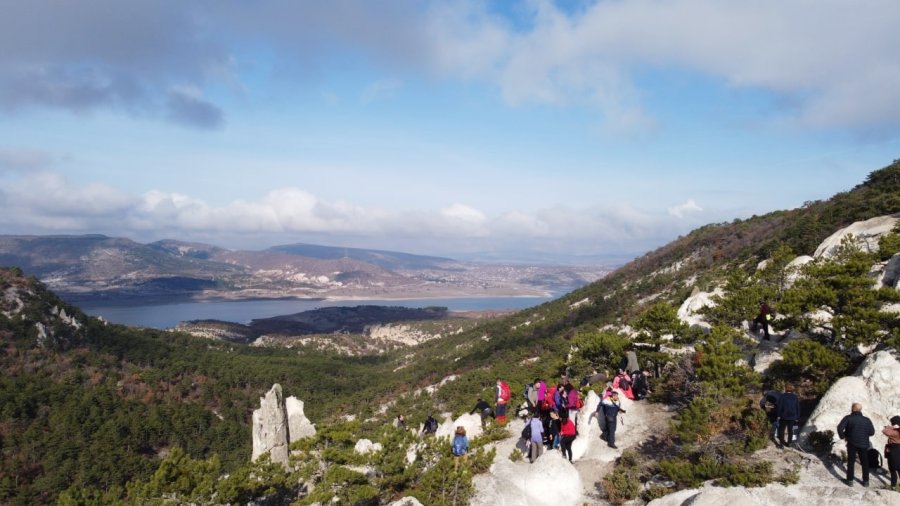 Doğa Tutkunları Mihalgazi-atalantekke Güzergahında Yürüdü