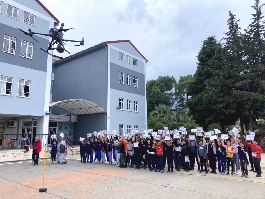 Antalya’da Enerji Okuryazarlığı Eğitimleri Başladı: Hedef 5 Bin Öğrenciye Ulaşmak