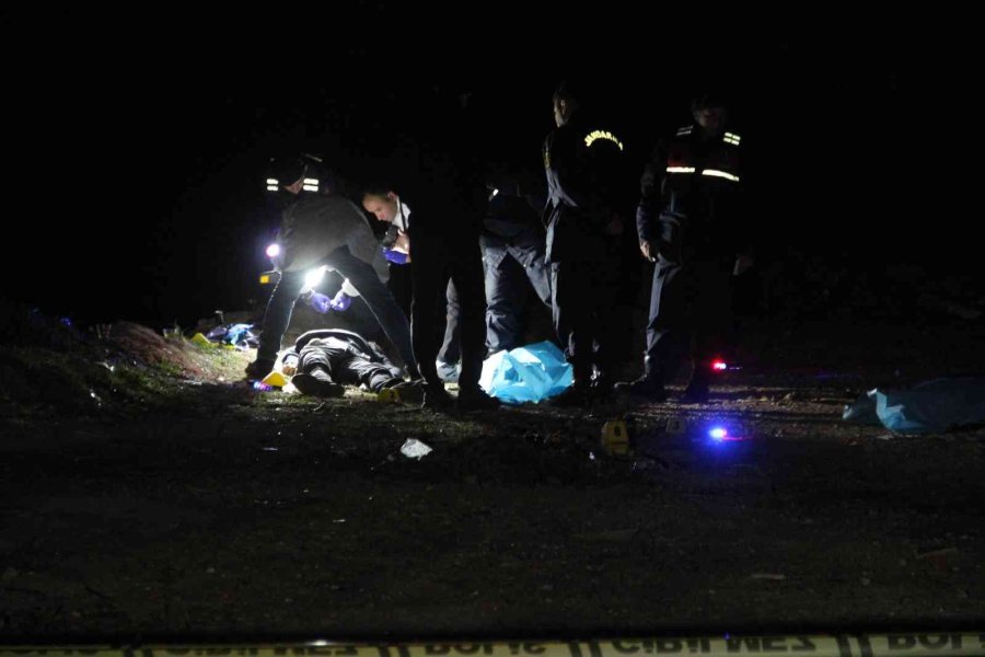 Polise Yakalanınca 2 Kişiyi Öldürdüğünü Söyledi