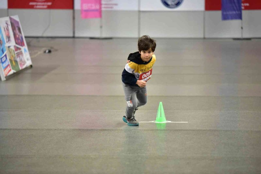 Büyükşehir’in Yetenek Testine 220 Çocuk Katıldı