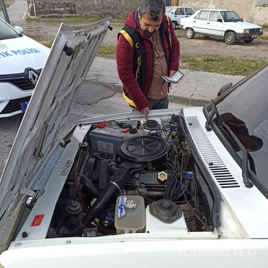 Oto Hırsızlık Ekiplerinden Motosiklet Ve Otomobil Denetimi