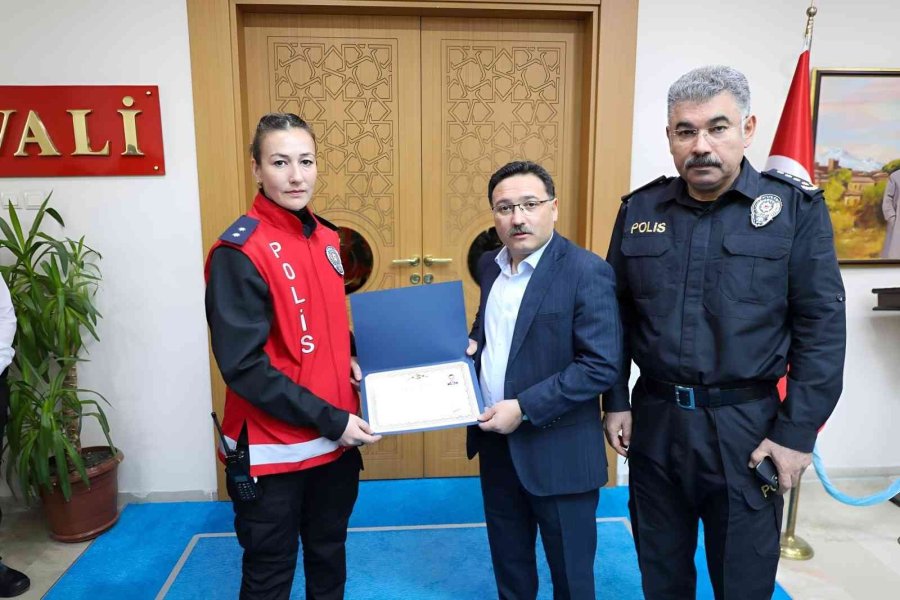 Vali Çiçek’ten Güven Timlerine Başarı Belgesi