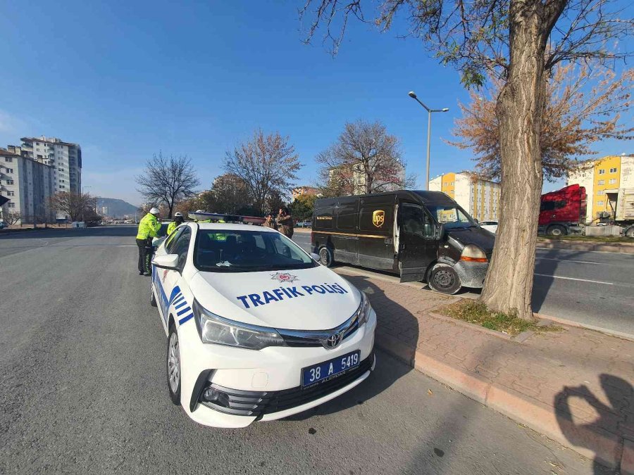 Kayseri’de Kış Lastiği Denetimleri Sürüyor, Cezası Bin 152 Tl