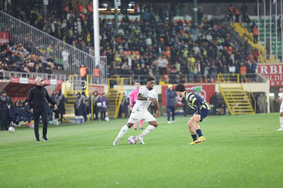 Hazırlık Maçı: Alanyaspor: 2 - Fenerbahçe: 4