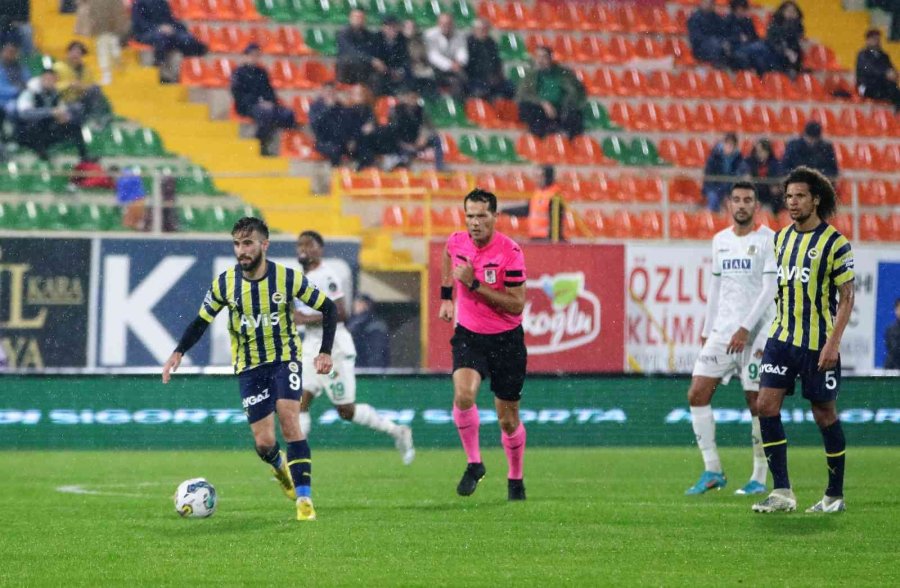 Hazırlık Maçı: Alanyaspor: 2 - Fenerbahçe: 4