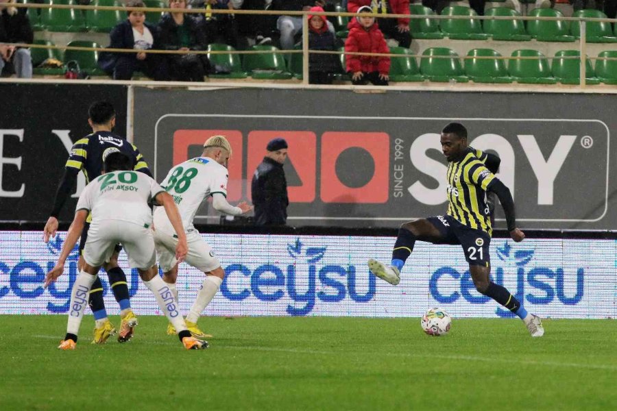 Hazırlık Maçı: Alanyaspor: 2 - Fenerbahçe: 4