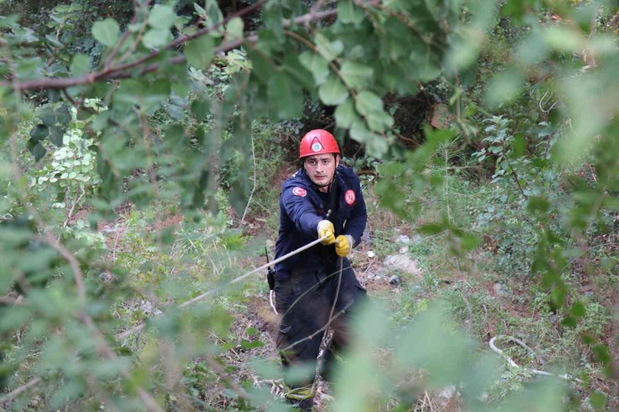 Antalya’da Anne-kız Okul Dönüşü Ölümden Döndü