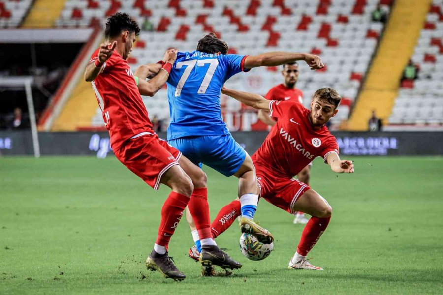 Hazırlık Maçı: Antalyaspor: 2 - Napoli: 3