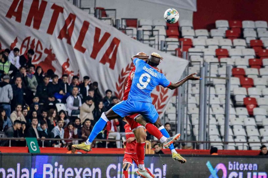 Hazırlık Maçı: Antalyaspor: 2 - Napoli: 3