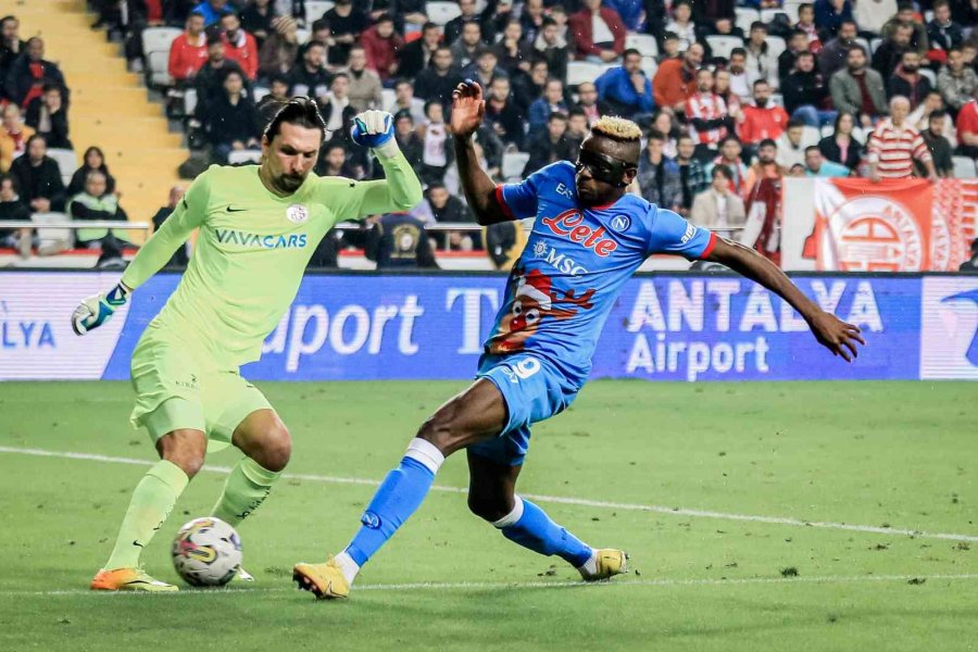 Hazırlık Maçı: Antalyaspor: 2 - Napoli: 3