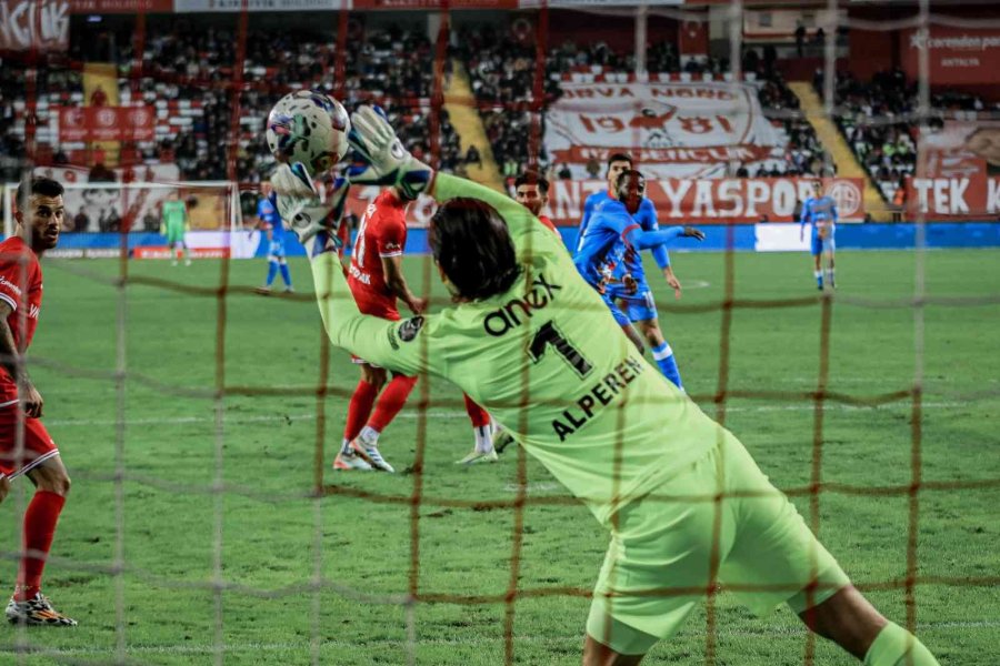 Hazırlık Maçı: Antalyaspor: 2 - Napoli: 3