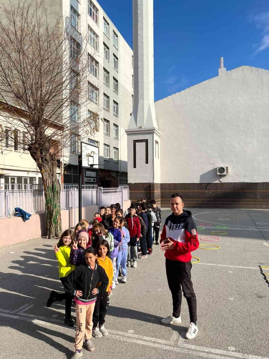 “ilkokullarda Spor Dalı Eğitimi” Cumhuriyet İlkokulunda Başladı