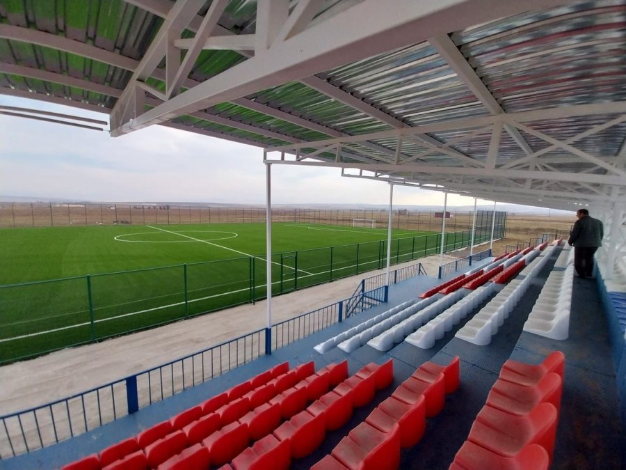 Mhp’li Özdemir, Kayseri’ye Yapılan Spor Tesislerini Duyurdu