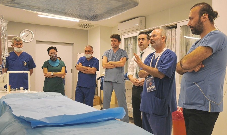 Kardiyolojinin Kalbi Akdeniz Üniversitesi’nde Attı