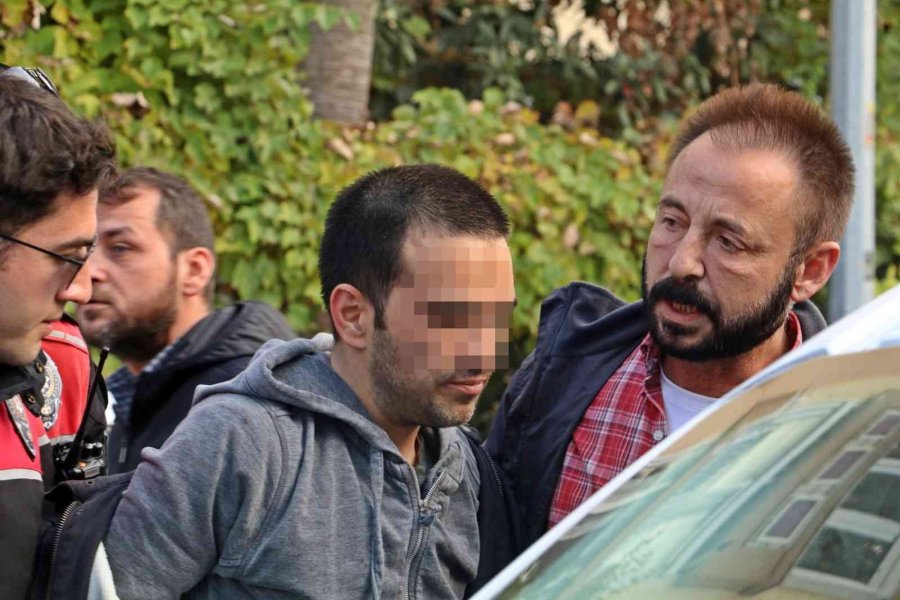 Antalya’da Kan Donduran Cinayet