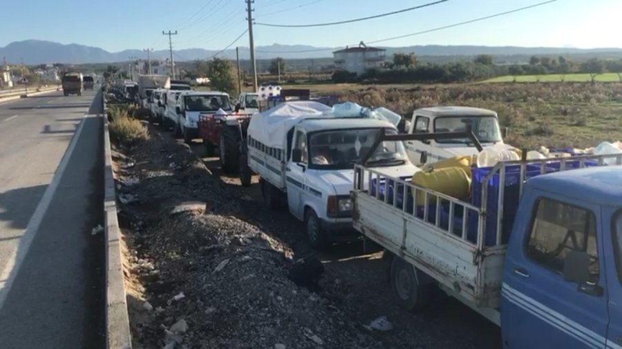 4 Gün Bekleyen Var, Gece Nöbet Tutup Gündüz Sıra Bekliyorlar