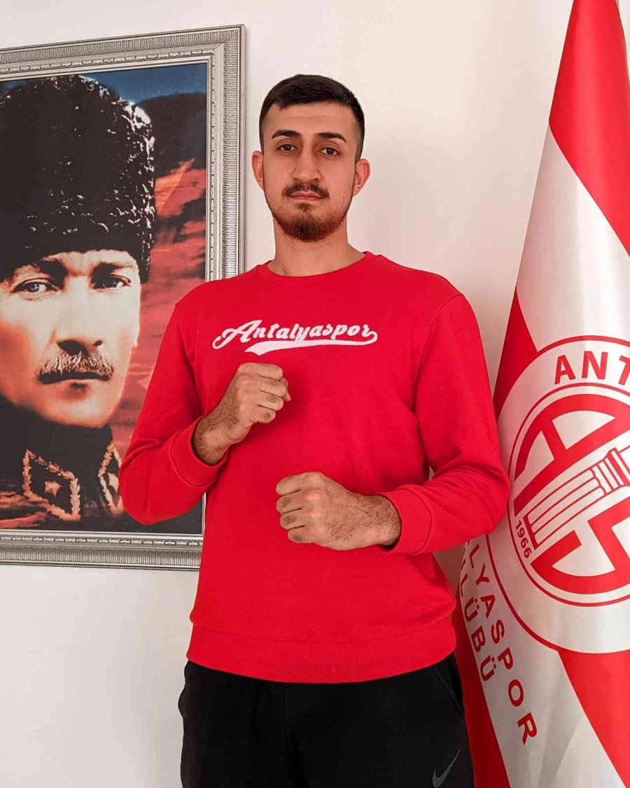 Mlli Tekvandocu Muhammet Recep Çetinkaya, Antalyaspor’da